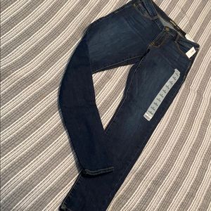 Old Navy Rockstar Skinny Jeans NWT